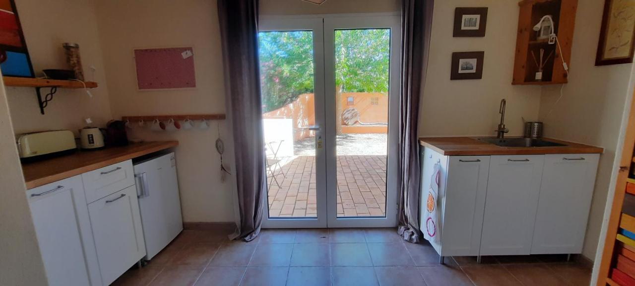 Rural Peace In The Algarve - Private Room With Kitchenette And Bathroom Aldeia dos Matos Εξωτερικό φωτογραφία